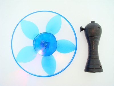 PULL STRING FLYING SAUCER W/ RED BLUE FLASHING LIGHT - HP1004920