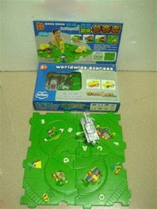 WIND UP RAILWAY TRAIN 2 ASST. - HP1007859