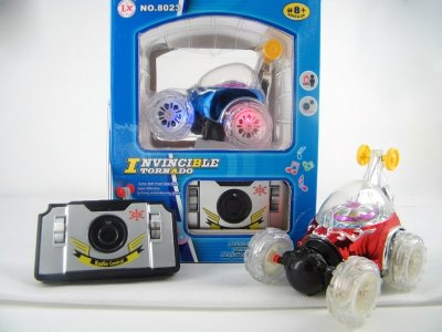 4 FUNCTION R/C STUNT CAR W/LIGHT & MUSIC RED/BLUE - HP1010684