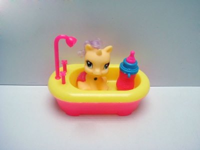 VINYL HORSE IN BATH TUB 2COLOR - HP1011895