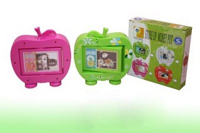 APPLE MONEYJAR W/PHOTO FRAME GREEN/WHITE/PLUM/RED - HP1015129