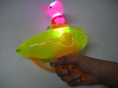 WATER GUN W/FLASHING LIGHT - HP1015702