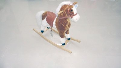 TOY ROCKING HORSE W/MUSIC - HP1016983