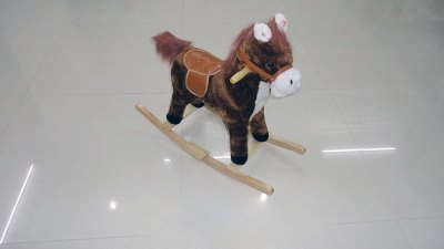 TOY ROCKING HORSE W/MUSIC COFFEE COLOUR/BLACK - HP1016985