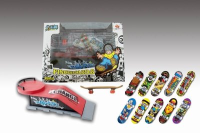 FINGER SKATE BOARD SET 10ASST. - HP1017556