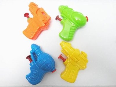 4ASST.TRUE COLOR WATER GUN - HP1017968