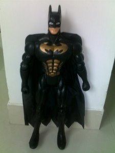 43CM BATMAN W/LIGHT - HP1018871