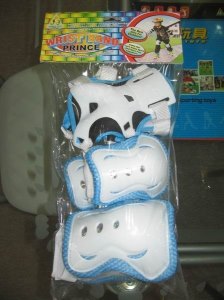 ROLLER SKATING PRINCE 6PCS - HP1019772
