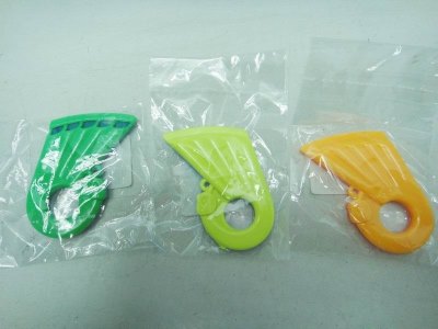 WHISTLE ORANGE/GREEN/BLUE - HP1021614