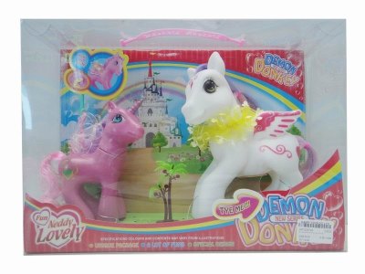 2/S HORSE W/LIGHT & MUSIC INCLUDED BUTTONCELL - HP1022743