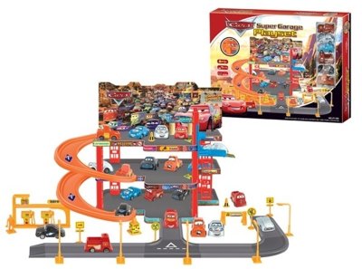 PARKING LOT W/6 FREE WAY CARS - HP1024831