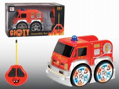 2FUNCTION R/C FIRE TRUCK W/LIGHT & MUSIC - HP1026415
