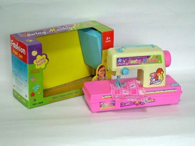B/O SEWING MACHINE SET - HP1026585