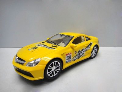 B/O RACING CAR W/LIGHT & MUSIC BLACK/YELLOW - HP1028240