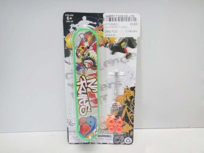 FINGER SKATEBOARD W/ACCESSORIES  - HP1033822