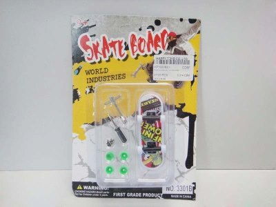 FINGER SKATEBOARD W/ACCESSORIES  - HP1033823