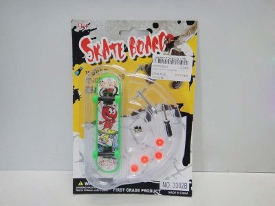 FINGER SKATEBOARD W/ACCESSORIES  - HP1033824