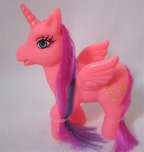 VINYL HORSE W/ACCESSORIES  - HP1035447