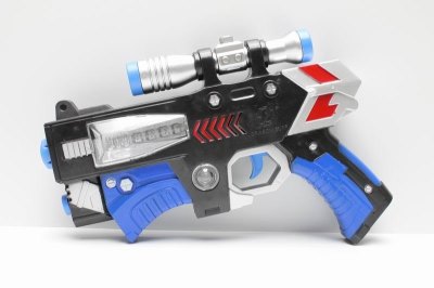 ELECTRIC GUN W/LIGHT & SOUND & INFRARED BLACK/BLUE/RED - HP1037726