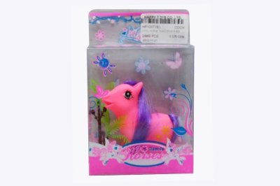 VINYL HORSE W/ACCESSORIES  - HP1037783