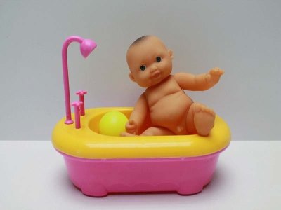 VINYL DOLL W/ACCESSORIES - HP1041070