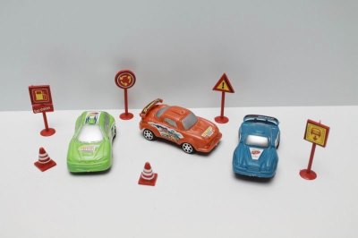 3PCS PULL BACK CAR 3COLOR 3ASST - HP1041630