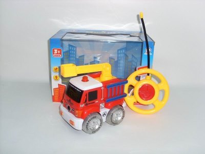 2FUNCTION R/C POLICE WAGON W/6 LIGHT AND MUSIC，RED，NOT INCLUDE BATTERY - HP1041840