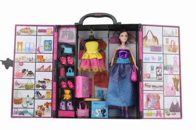 WARDROBE W/DOLL - HP1046633