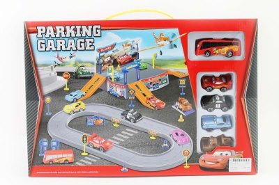 PARKING GARAGE W/1 FREE WAY BUS & 4 CARS - HP1049718