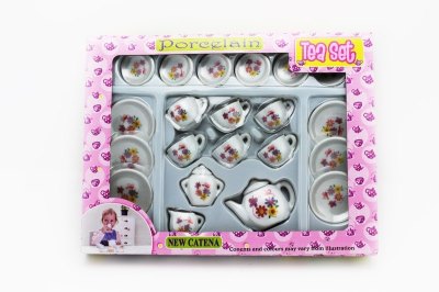 PORCELAIN TEA SET - HP1051446