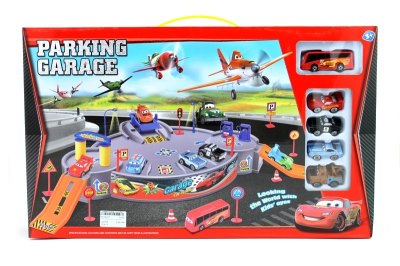 PARKING GARAGE W/1 FREE WAY BUS & 4 CARS - HP1052577