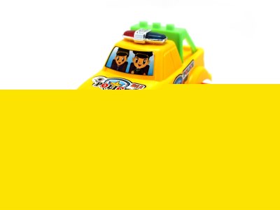 FRICTION POLICE CAR YELLOW/ORANGE/GREEN - HP1062580