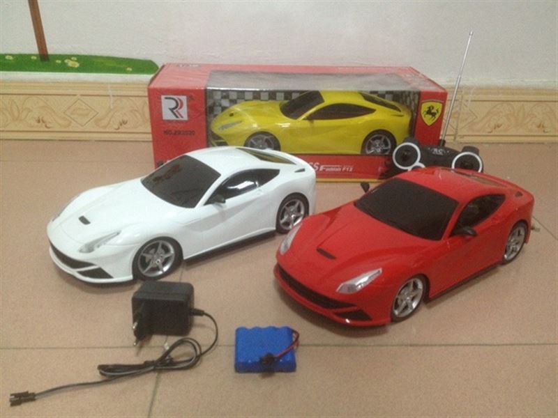1:12F12 remote control simulation (Contains  battery charger) red yellow white - HP1100121