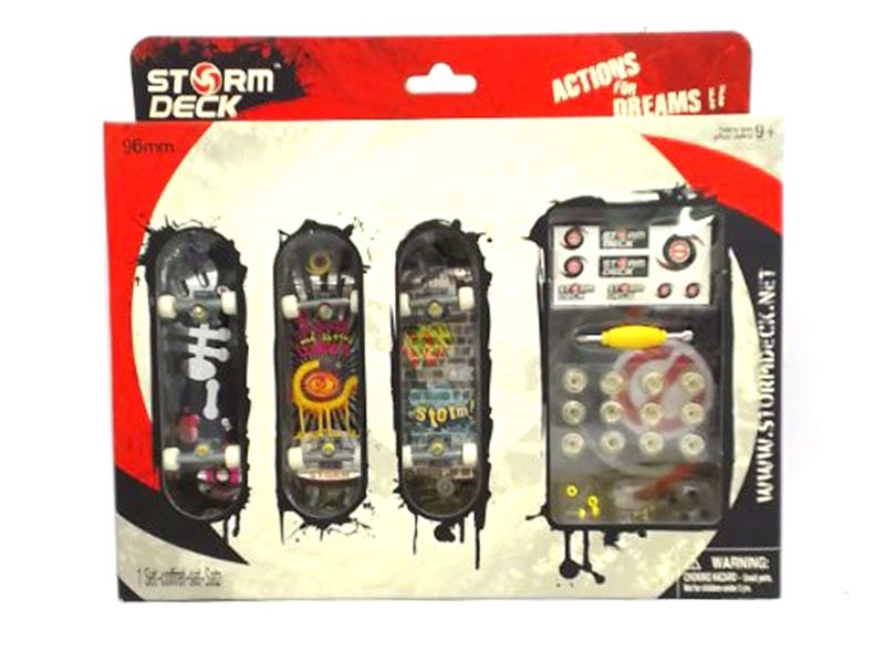 THREE SKATEBOARDS IN A BOX. - HP1113322