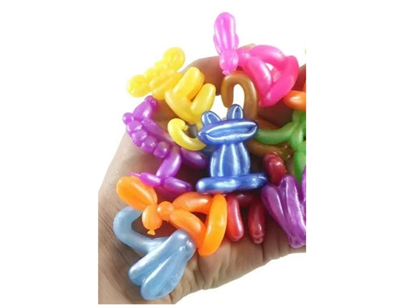 THROW ON WALL TOY - HP1222086