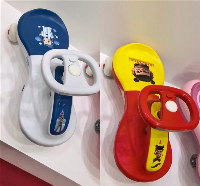 CHILDRENS SCOOTER W/LIGHT & MUSIC - HP1227894