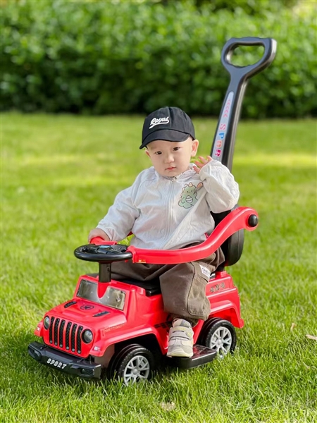 CHILDRENS SCOOTER - HP1227945
