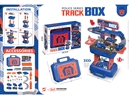2 IN 1 PARKING LOT SET W/FREE WAY CAR 6PCS